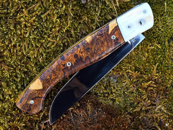 interprétation du Thiers 11.5 Cm Phacochère bois de fer – Image 3